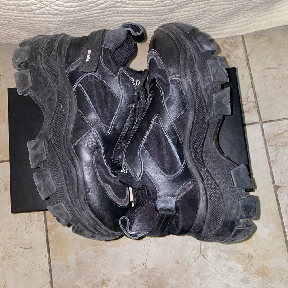 PRADA Pegasus Chunky Low-top Sneakers 7.5 US/38 1/2 Black 586